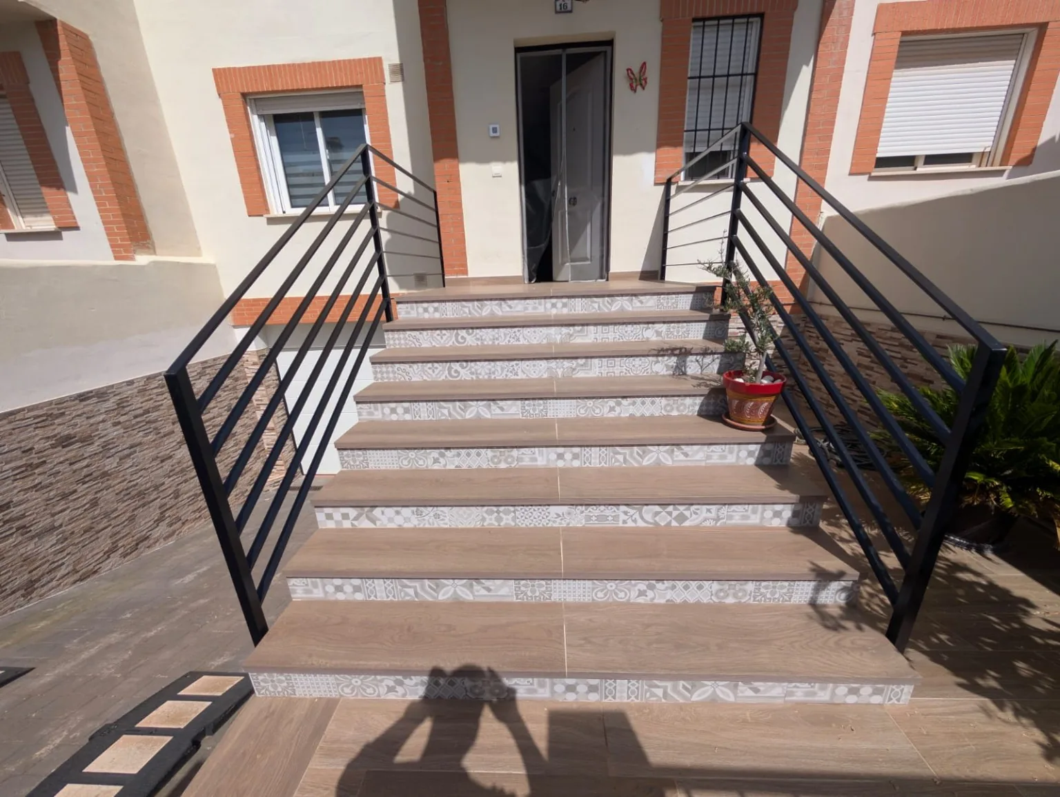 Escalera exterior terminada